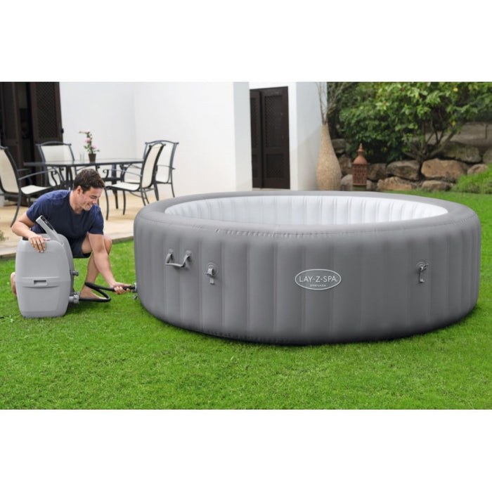 Jacuzzi gonflabil Bestway 6-8 persoane, diametru 236 cm, pompa de incalzire, husa de protectie, capacitate 1350 litri