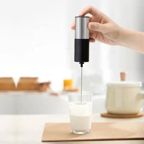Mini mixer electric pentru spuma de lapte, cafea sau alte bauturi