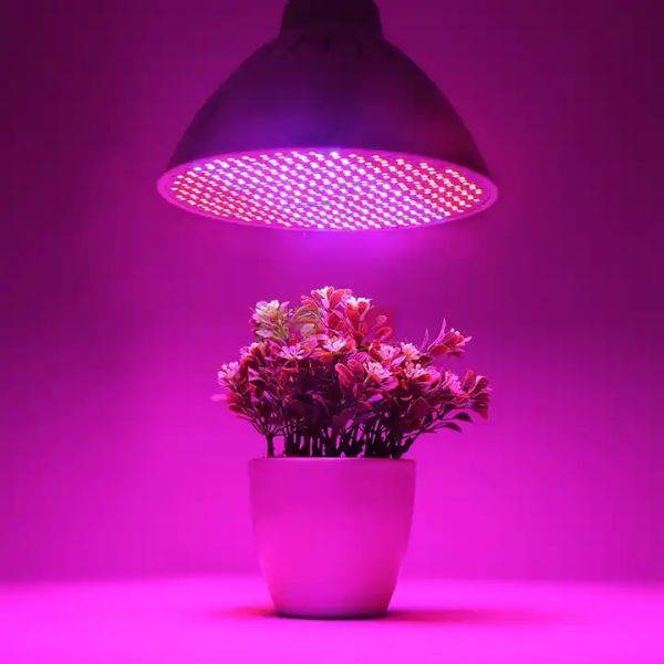 Лампата с 200 светодиода за растеж на растенията, с 2 вида светлина и клипове, затягащи